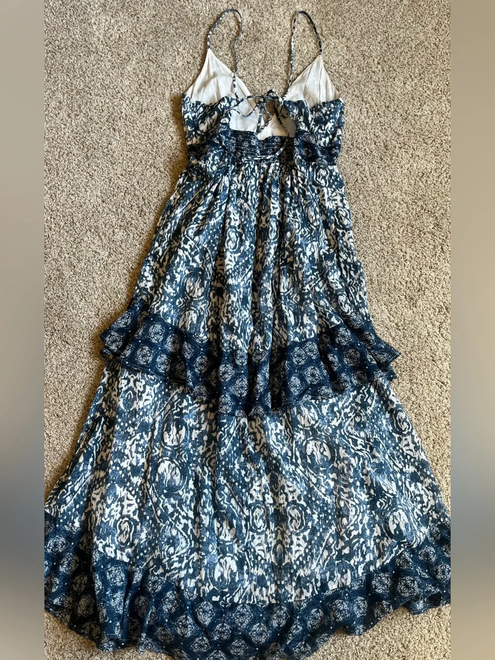 Abercrombie & Fitch Bra-Free Tiered Flowey Tie Back Maxi Dress Blue&white